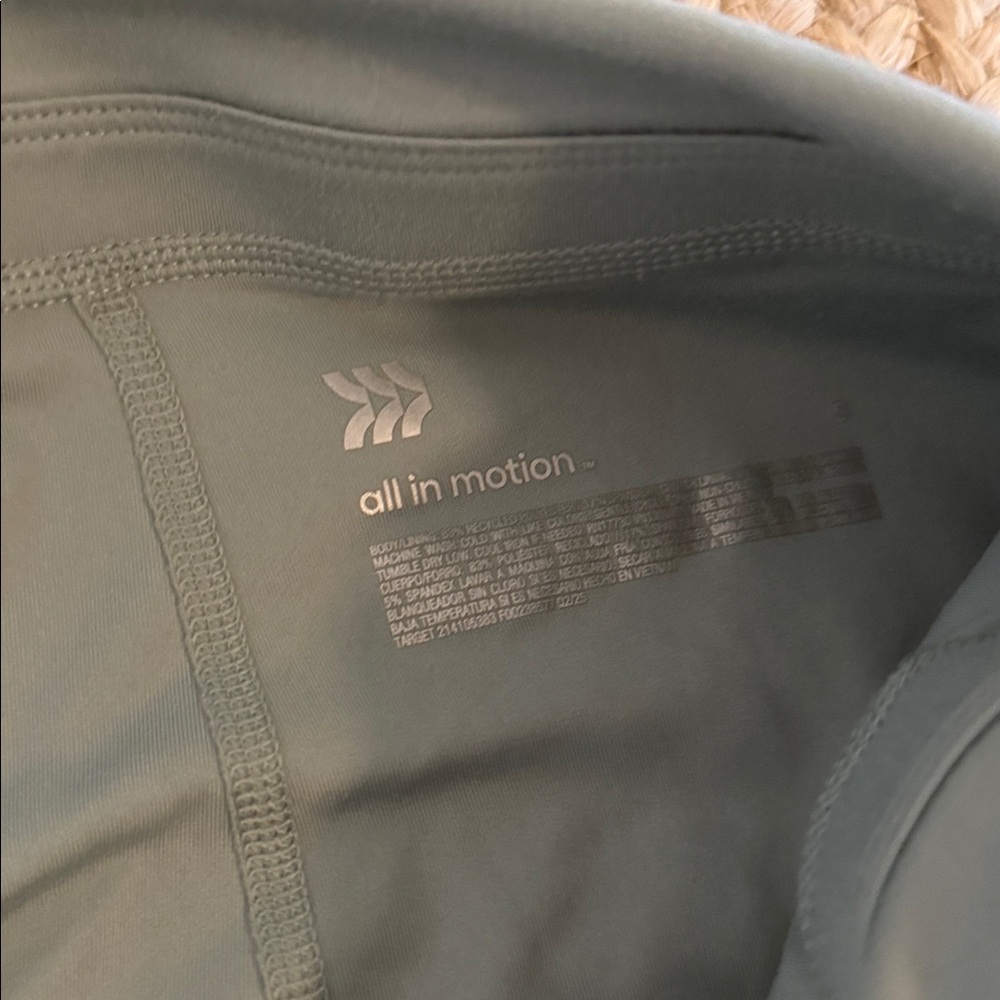All in Motion Activewear set - Picture 2 of 3